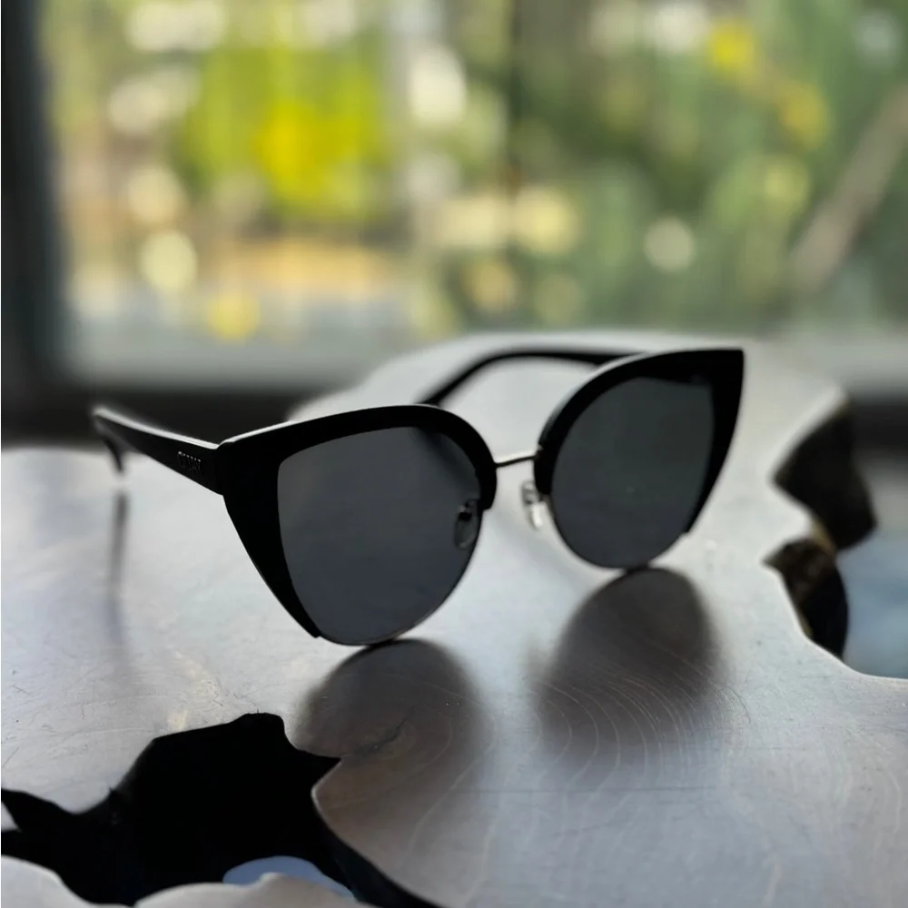 Quay Australia Matte Black Cat Eye Sunglasses - Picture 3 of 9